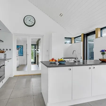 Nice Home In Haderslev With Sauna Flovt